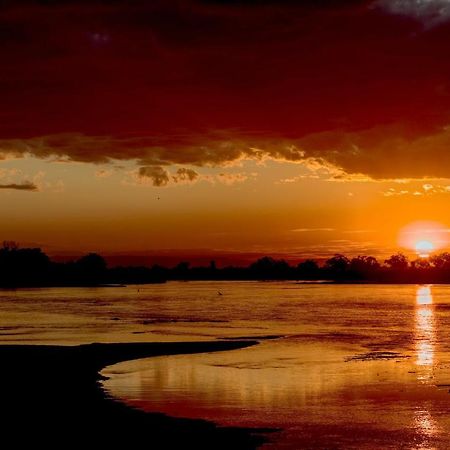 Crescent Lodge Лівінґстон Екстер'єр фото